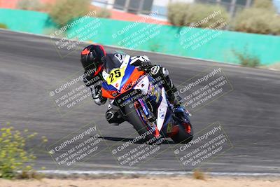 media/Jun-04-2022-WERA (Sat) [[b852bbbd55]]/Practice Races/3-600cc novices/